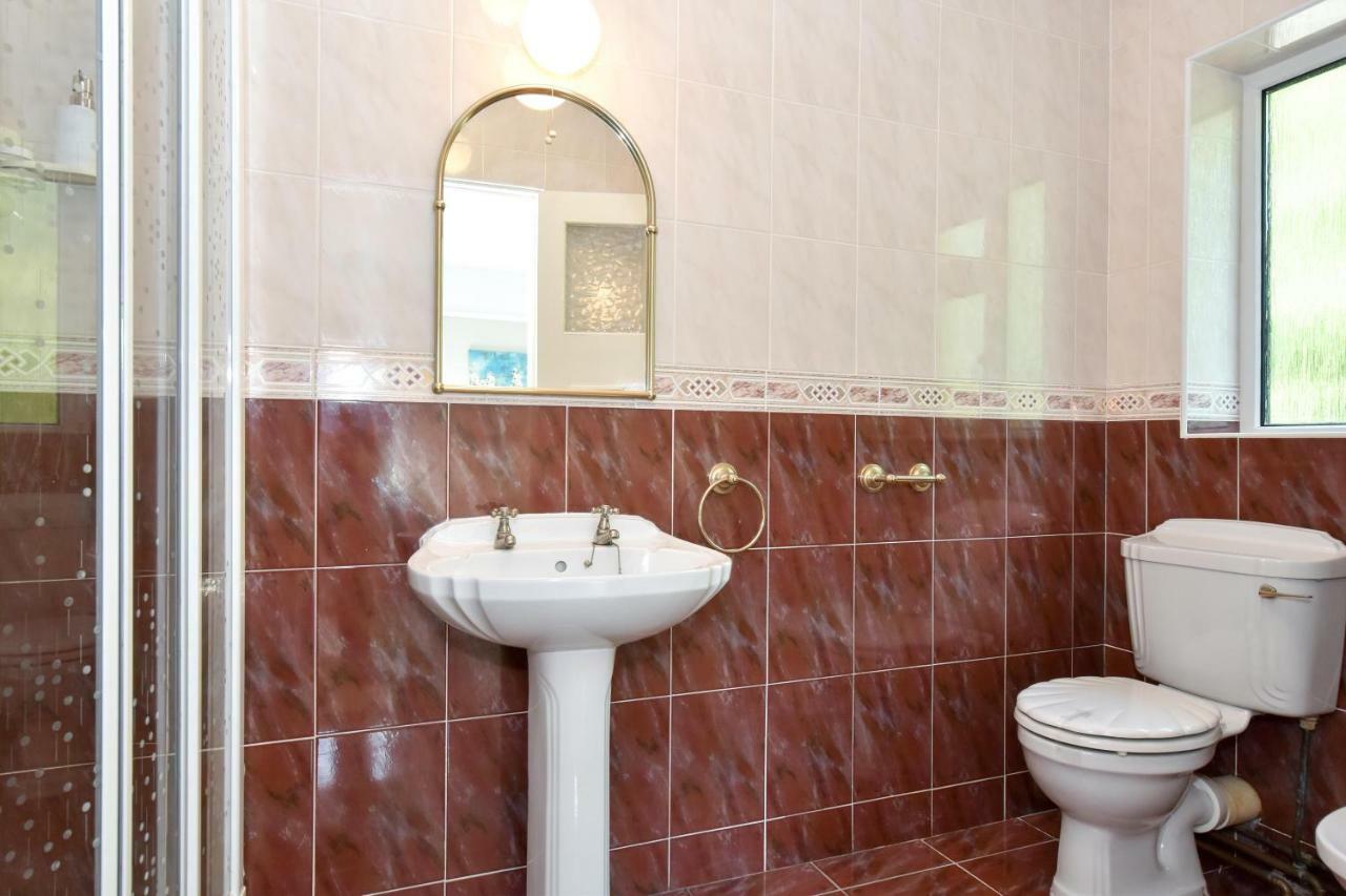 Boutique Guest House Голуэй Экстерьер фото